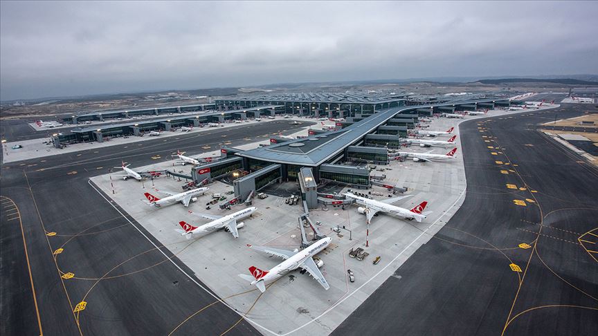 Bloomberg: Limak ve Mapa, İstanbul Havalimanı'ndaki hisselerini satma kararı aldı