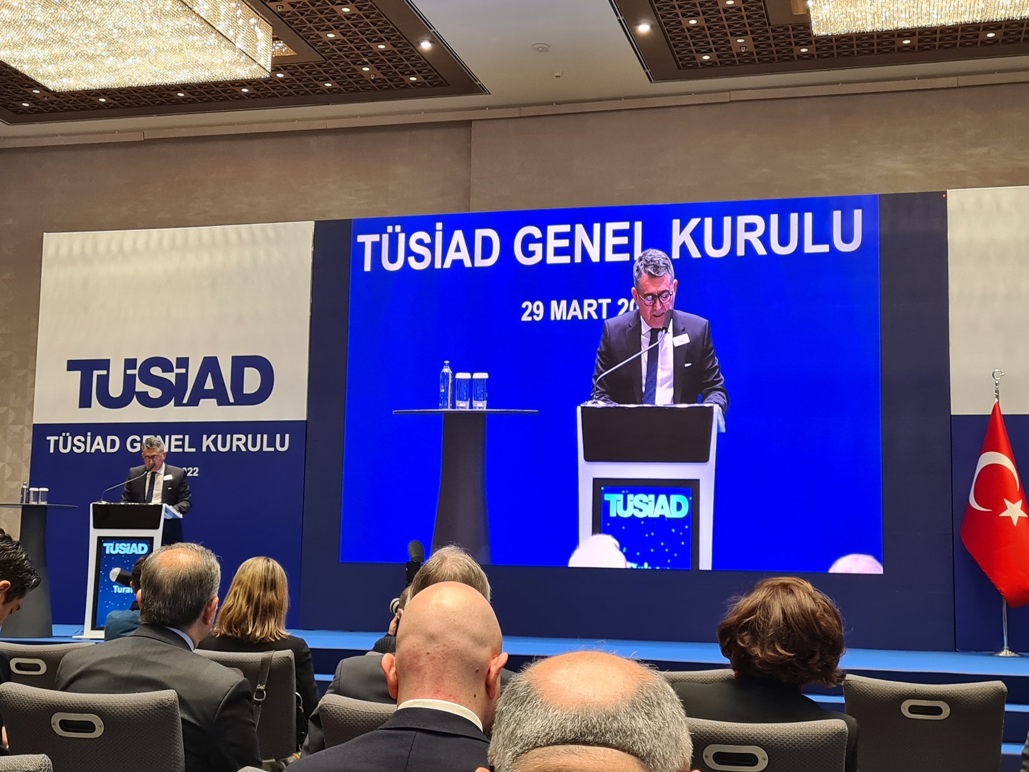 TÜSİAD'ın yeni başkanı Turan'dan ilk mesaj: Katılımcı demokrasiyi, laik hukuk devletini esas alacağız