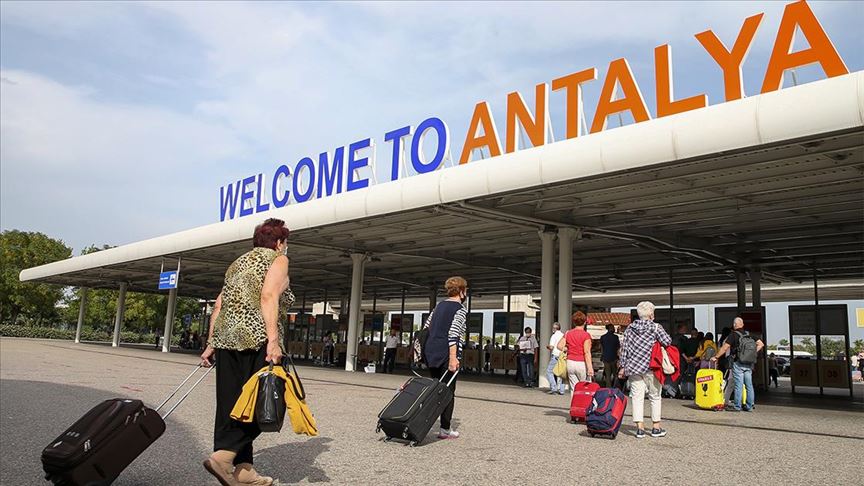 Hürriyet yazarı: Antalya Havalimanı 30 havalimanı doğurdu