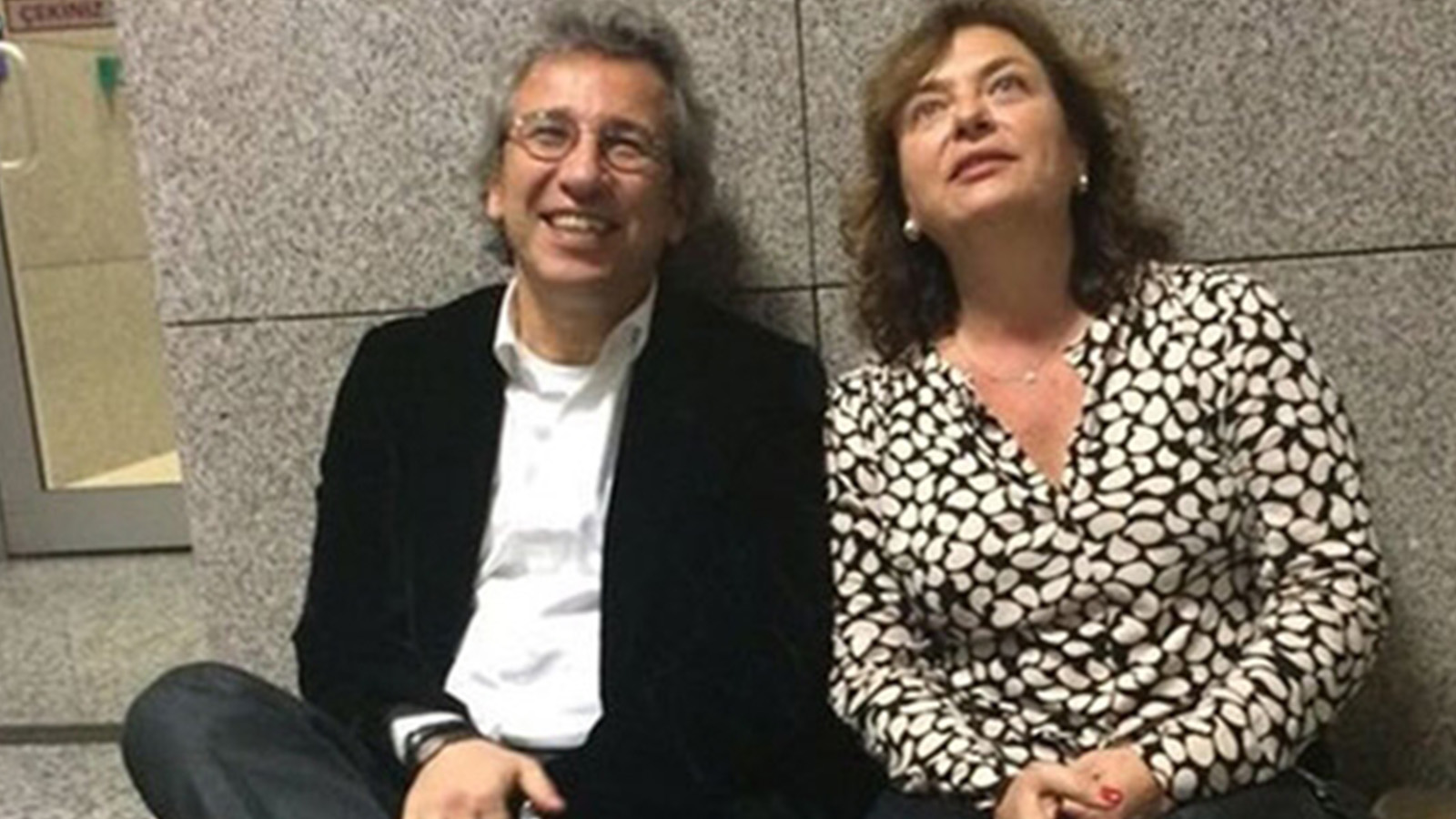 AYM'den Dilek Dündar'ın pasaportunun iptaline hak ihlali kararı: Tazminat ödenecek