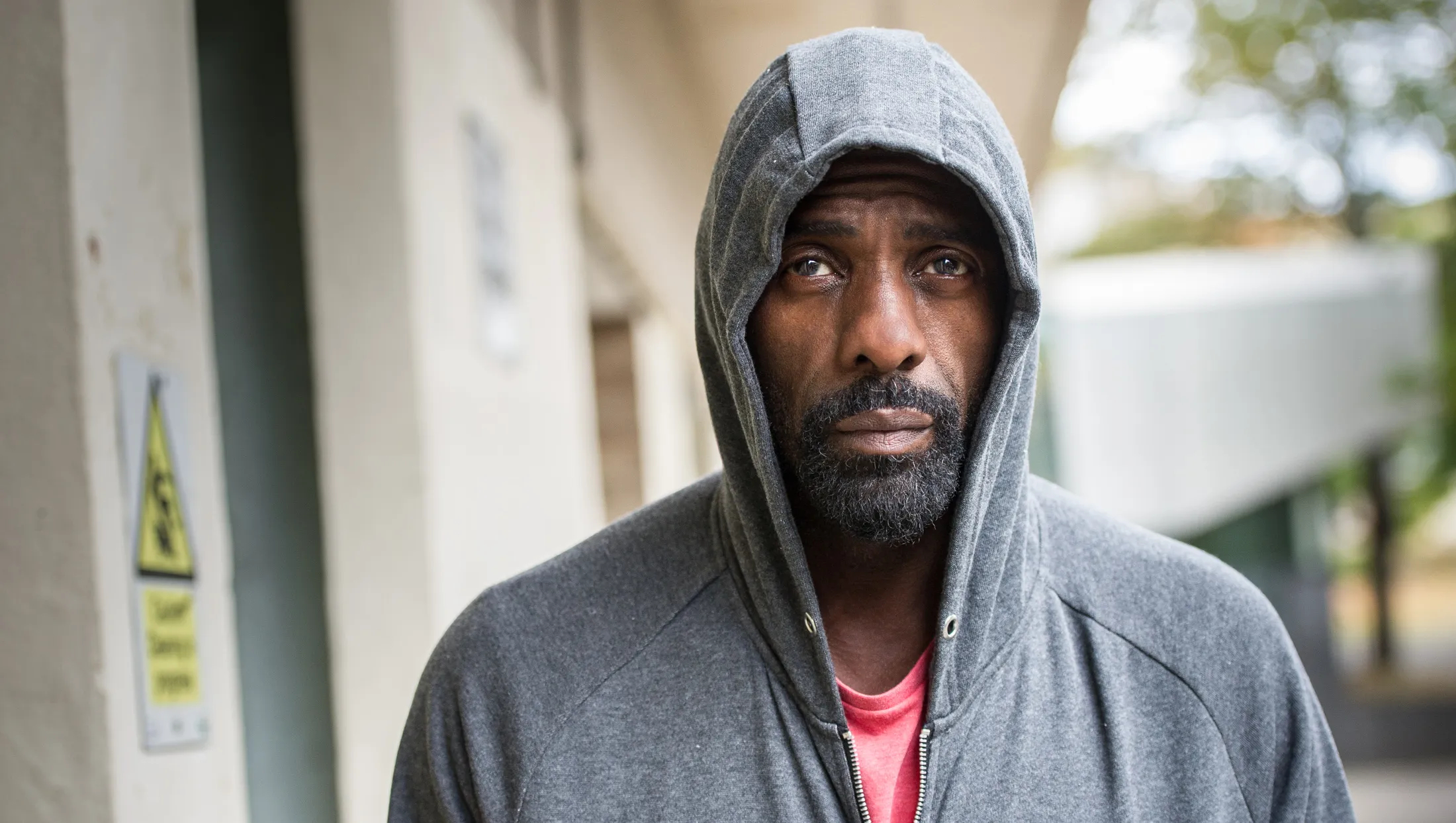 Idris Elba: Ünlü olmadan önce ot satıyordum