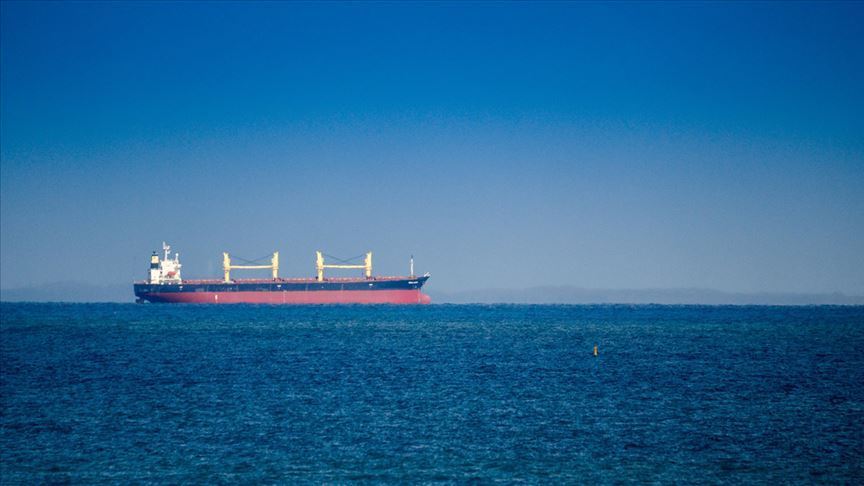 Yunanistan, Rus petrol tankerini alıkoydu