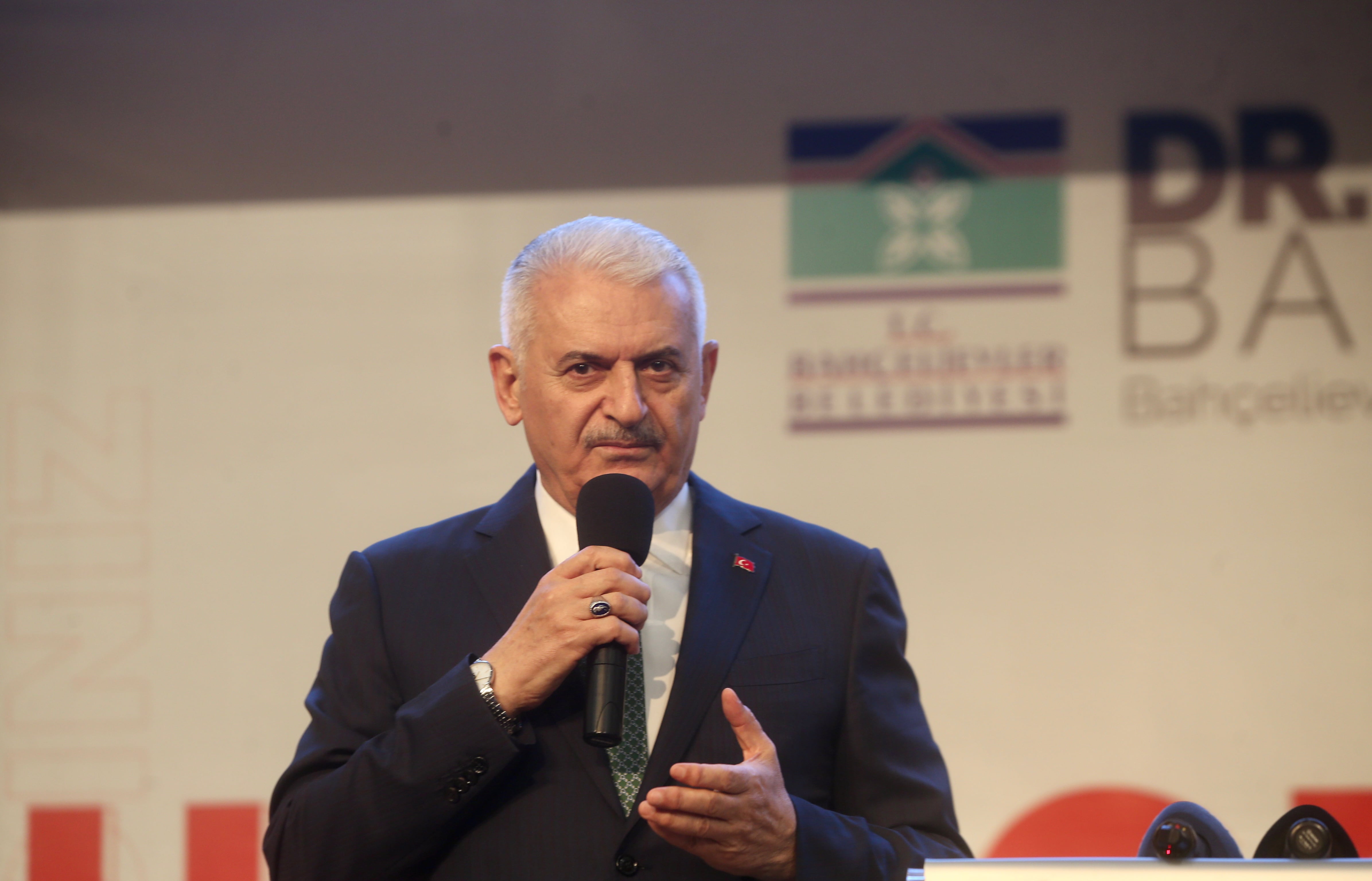 Binali Yıldırım: Fiyatlar çok arttı, vatandaşlarımız sıkıntı içerisine düştü