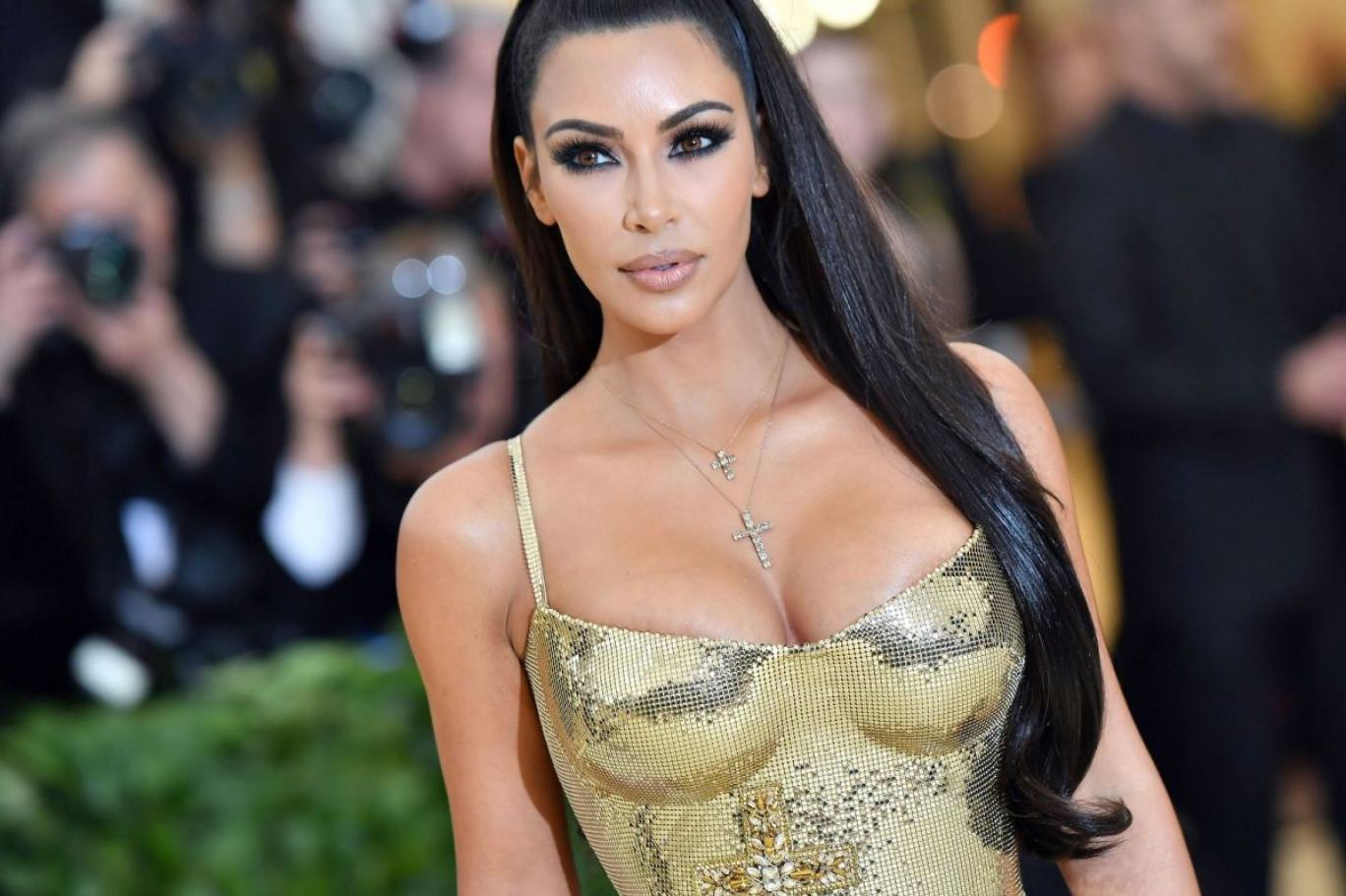 Kim Kardashian Gizli Video Görüntüsü