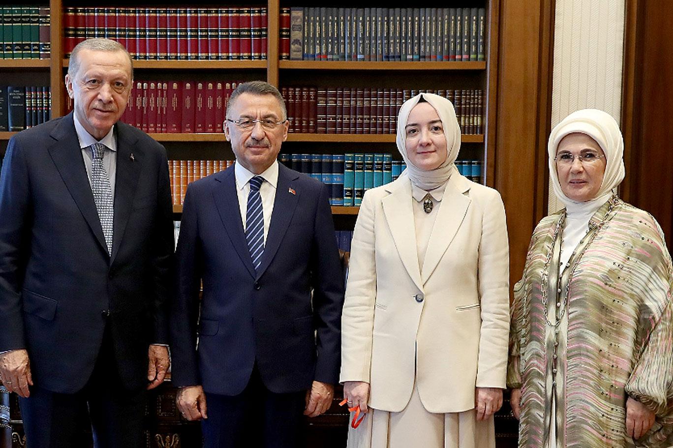 Cumhurbaşkanı Yardımcısı Fuat Oktay nişanlandı | Independent Türkçe