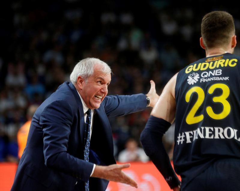 fenerbahçe beko anadolu efes 1 aa.jpg