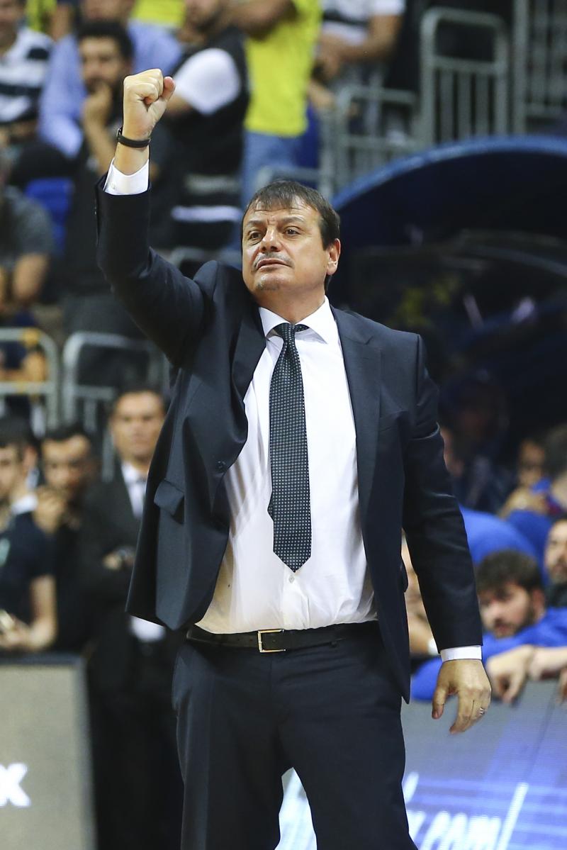 FB Efes Final  Ergin Ataman  AA.jpg