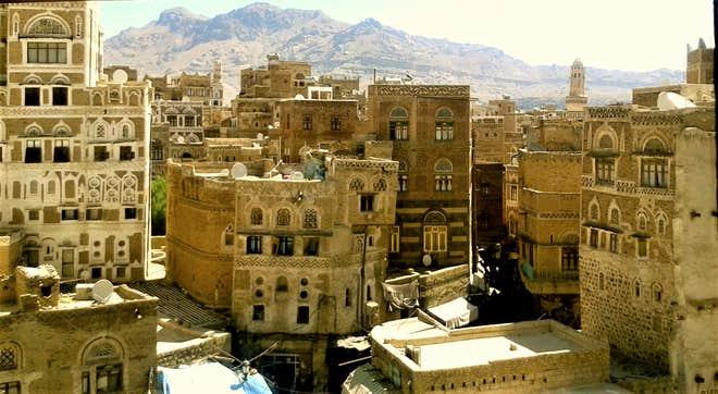 view-of-old-sanaa-from-window-before-war-2015-2.jpg