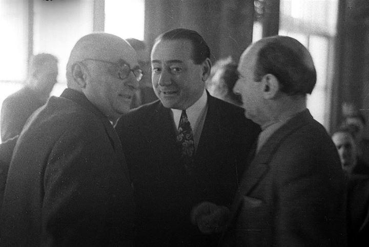 adnan menderes, celal bayar, fuat köprtül.jpg