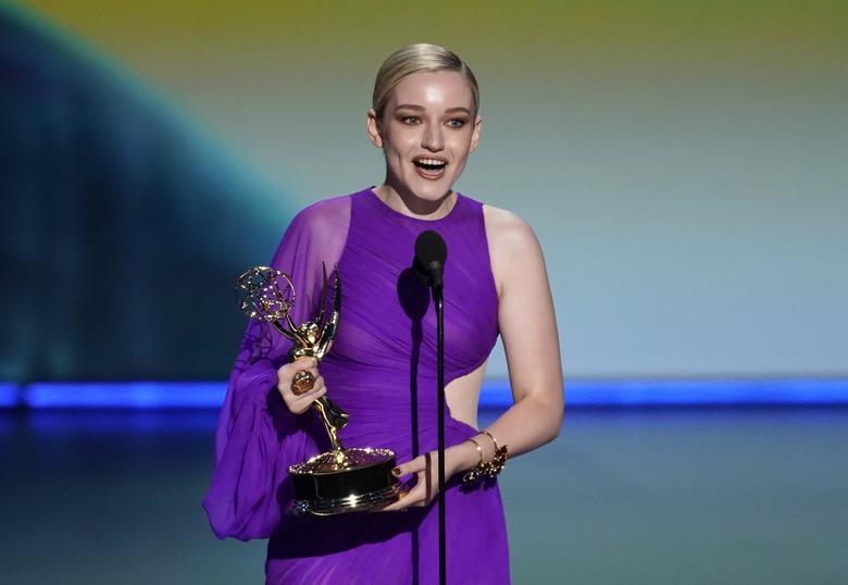 Julia Garner - reuters.jpg