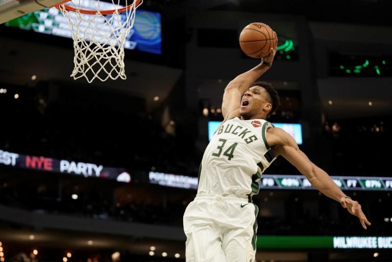 Giannis Antetokounmpo- AP Photo.jpg