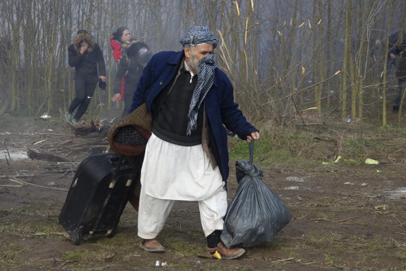 Düzensiz göçmen hareketliliği devam ediyor