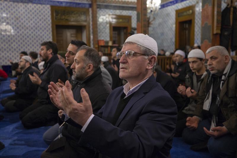 namaz-dua-AA.jpg