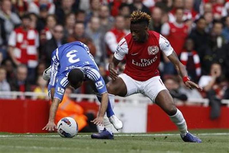 Alex Song - Reuters1.jpg