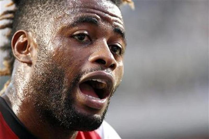 Alex Song - Reuters2.jpg