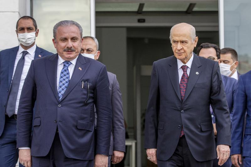 şentop-bahçeli-AA.jpg