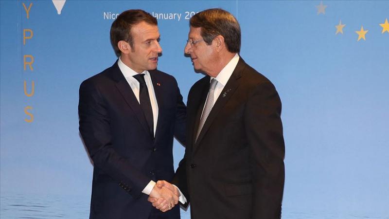 Güney Kıbrıs Rum Yönetimi (GKRY) lideri Nikos Anastasiadis ile Fransa Cumhurbaşkanı Emmanuel Macron AA.jpg