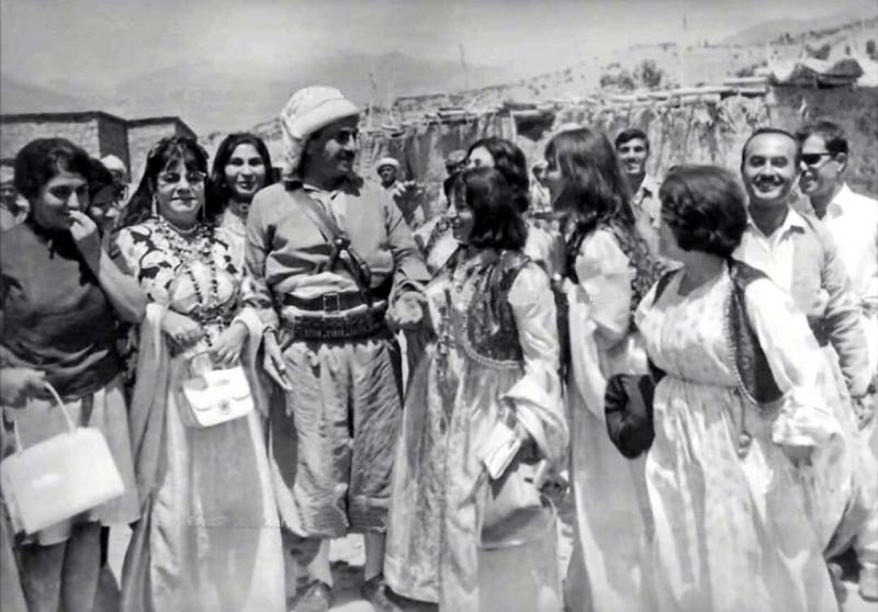 Molla Mustafa Barzani-kaynak-Kürt Tarihi-001.jpg
