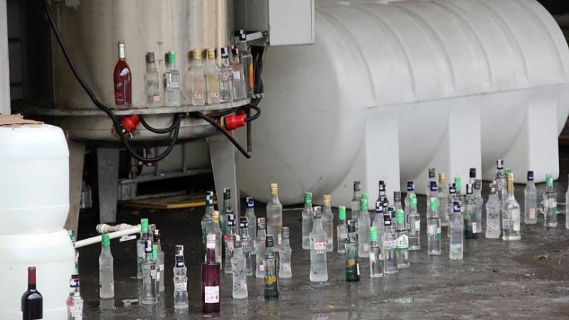 Dört günde 34 can alan sahte içkiye çözüm önerisi: Alkol fiyatları gözden geçirilsin, birkaç yıl zam yapılmasın