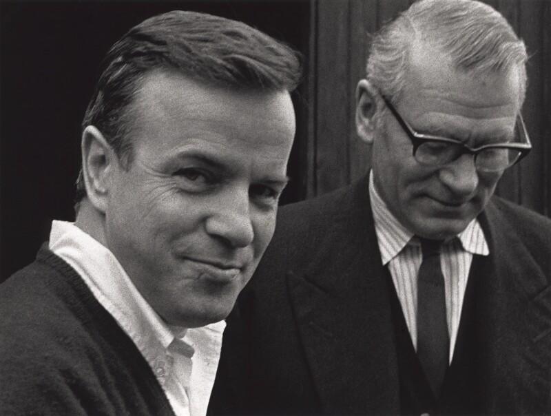 Franco Zeffirelli & Laurence Olivie(33).jpg