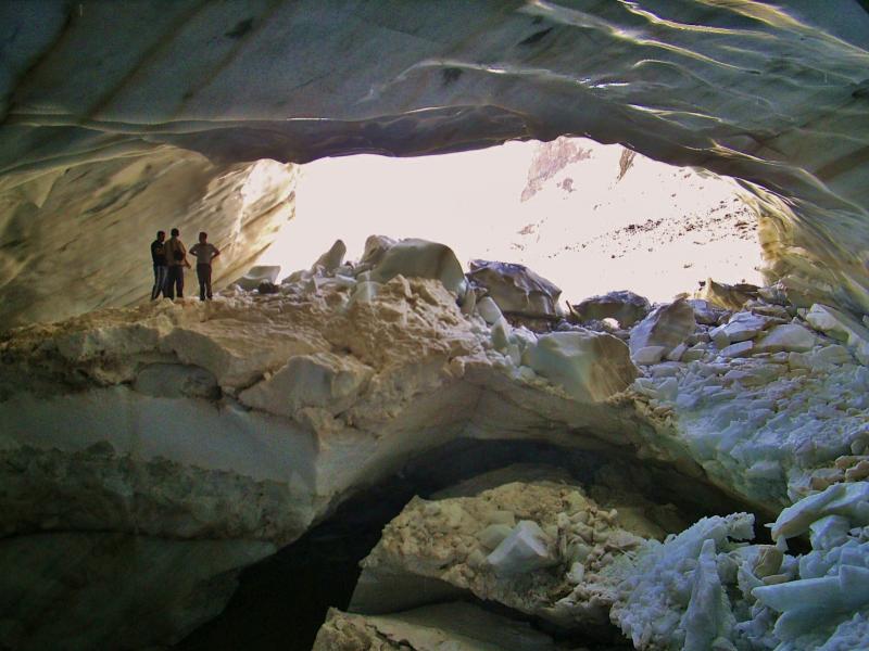 Türkiye’nin en büyük buzulu eriyor (Hacı Tansu) (10).jpg