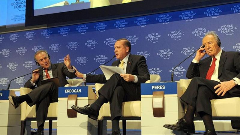 R. Tayyip Erdoğan Davos'ta Cumhurbaşkanı Şimon Perez'in yüzüne  İsrail  katil devlettir demişti. .jpg