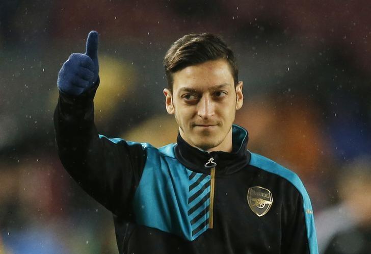 Mesut Özil-Reuters4.jpg