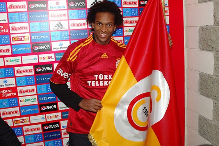 Jo Alves-galatasaray_org.jpg