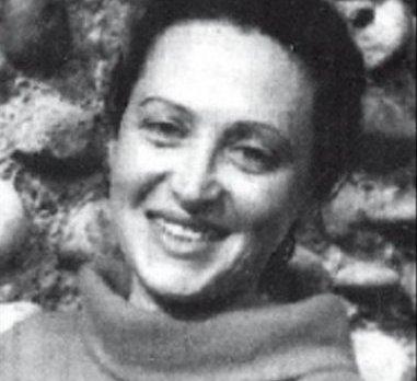 Cezayir'de mücadele eden Fransız komünist  kadın Jacqueline Guerroudj.jpg