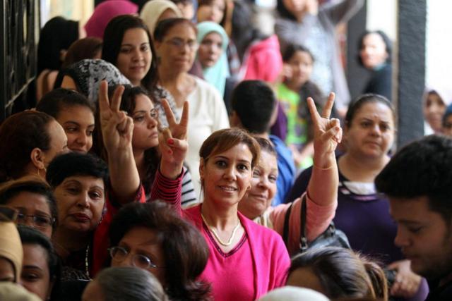 Mısırlı kadınlar, zor zamanlarda toplumun yıkılmaz kalesi gibiler-fotoğraf-AFP.jpg
