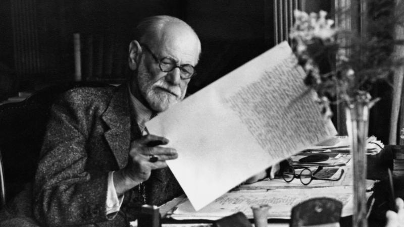 Sigmund Freud-.jpg