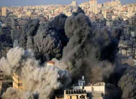İsrail uçaklarınca bombalanan Gazze.jpg