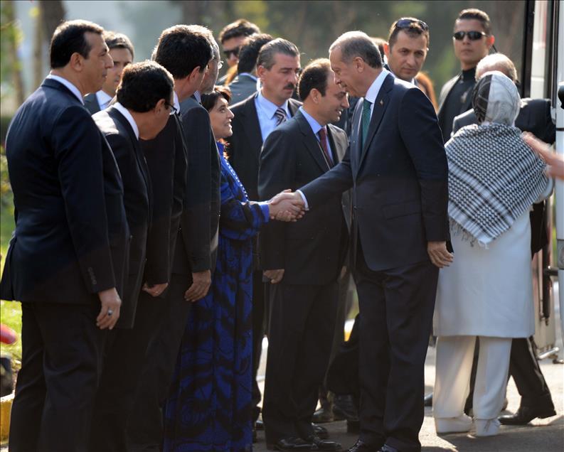 Erdoğan'ın Diyarbakır ziyareti, eski görüntüleri hatırlattı ama tartışmalara da yol açtı.-fotoğraf-İbrahim Yakut, AA .jpg