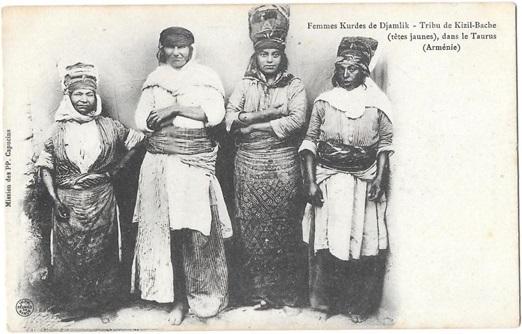 Malatya'daki Kızılbaş kadınlar. Kaynak- ALBUM, Bibliotheque de Fels, Lyon, Fransa, 1904. Yazar Çakmak'ın arşivi.jpg