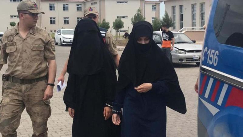 Urfa Akçakale'de yakalanan iki IŞİD'li kadın, Mayıs 2019-Kaynak, sözcü.com_.tr_.jpg