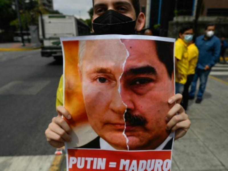 Putin Maduro AFP.jpg