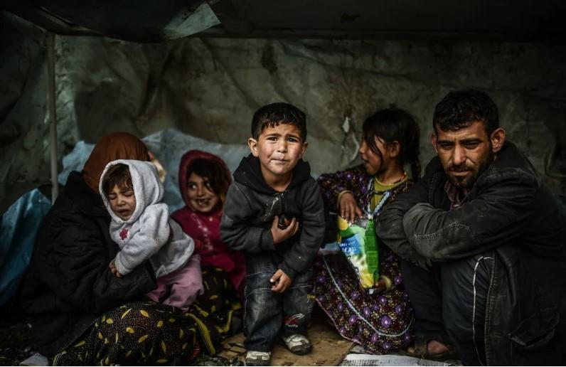 Meseleye “ırkçılık” ve “hainlik” ile yaklaşılması konuyu daha da karmaşıklaştırıyor