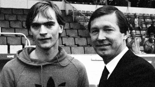 Jim Leighton ve Alex Ferguson Aberdeen'de uzun yıllar kader birliği yaptılar_.jpg