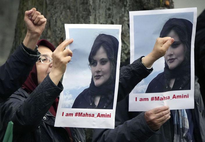 İran'da gösteriler devam ediyor