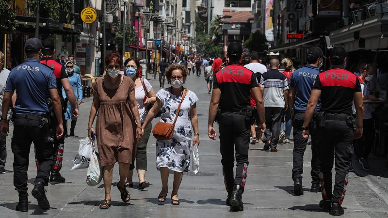 Pandemi döneminde pek çok kişiye cezalar kesildi