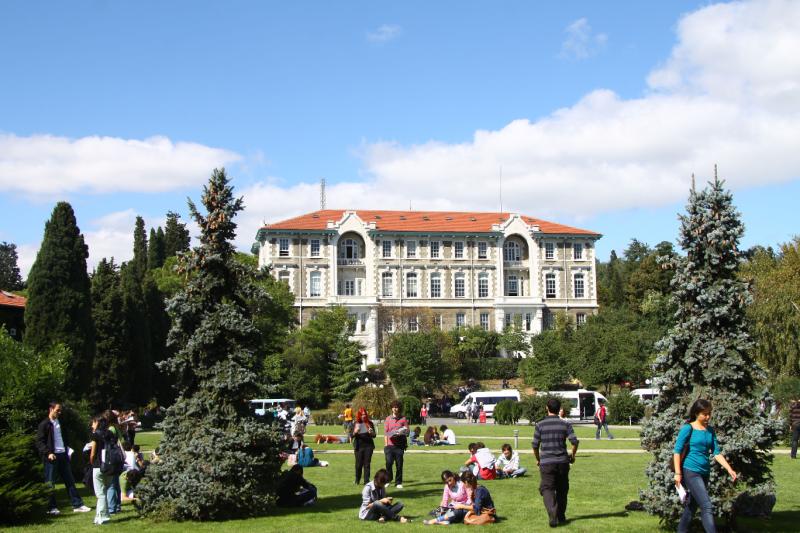 Boğaziçi Üniversitesi (2).jpg