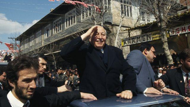 erbakan 1995.jpg