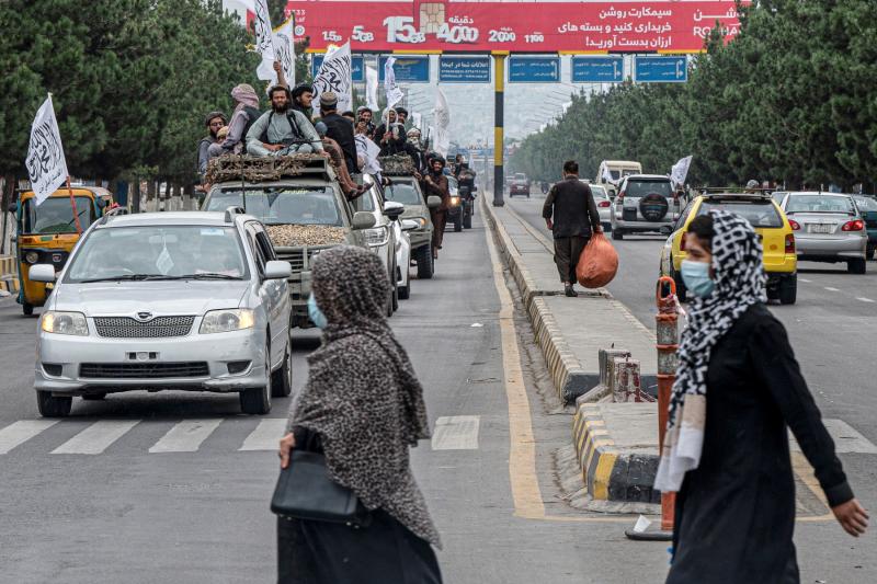 Bir Afgan aktivistin anlattıkları, Taliban unsurlarının davranışlarının salt sorgulamadan çok işkence ve cinsel saldırı gibi olduğunu gösteriyor AFP.jpg