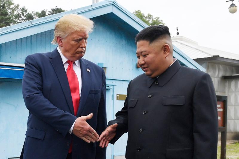 Donald Trump ve Kim Jong-un