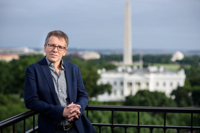 Ian Bremmer, hükümetler ve işletmeler için lider bir jeopolitik risk analizi ve tavsiye firması olan Eurasia'ya başkanlık ediyor (Workday Blog).jpg