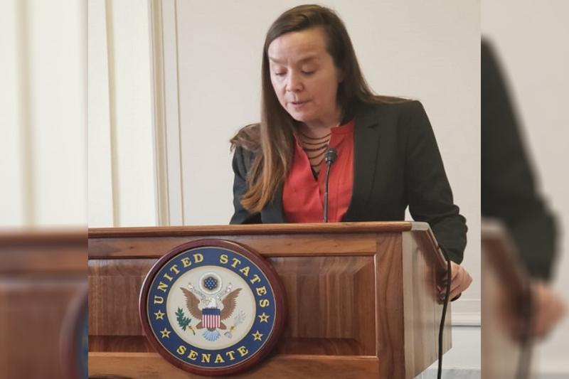 Amy Austin Holmes, ABD'deki Kürt Enstitüsü (Kurdish Institute) isimli kuruluşta bir konuşma yapıyor. Kasım 2019.jpg