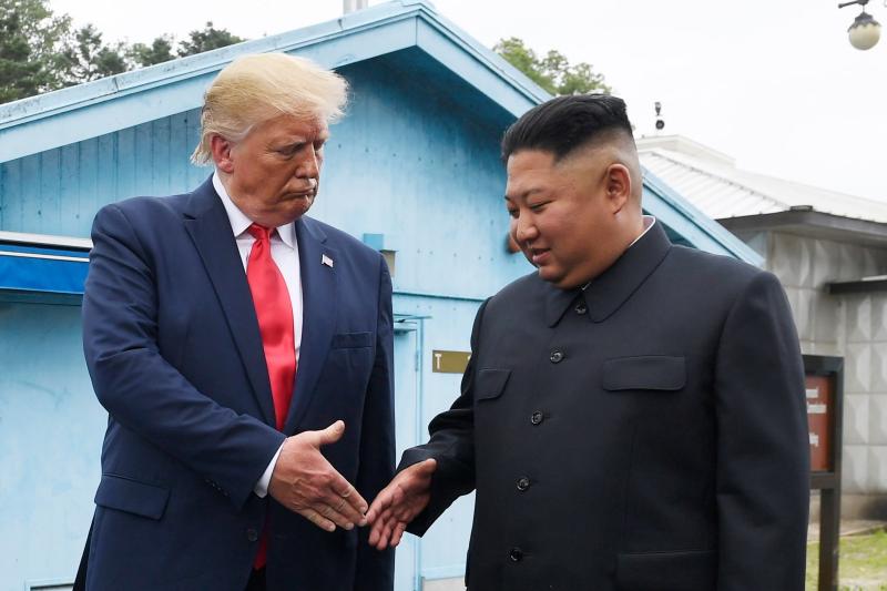 Trump ve Kim Jong-un