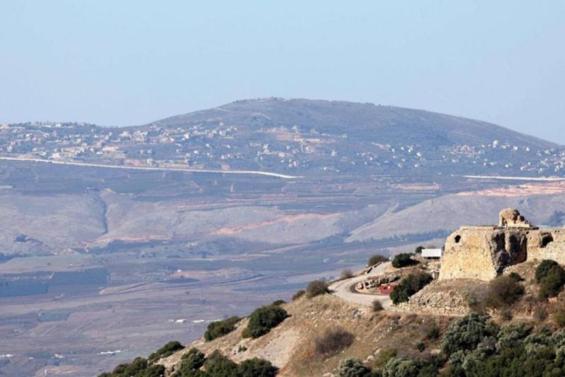 İsrail’in işgal ettiği Golan Tepeleri’ndeki Nemrut Kalesi’ni gösteren 29 Kasım 2023’te çekilmiş bir fotoğraf (AFP)