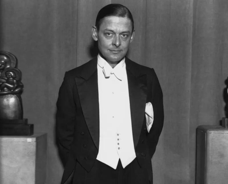 T. S. Eliot'un 1933 yılından bir fotoğrafı (Bettmann Arşivi)