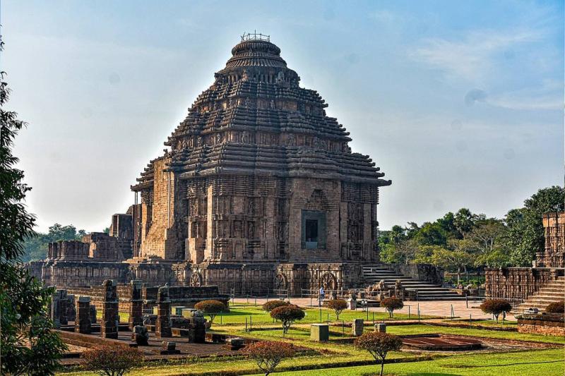 Konark Güneş Tapınağı, Orissa'nın sanatsal ve mimari dehasının en büyük başarısı olarak tanımlıyor / Fotoğraf: Wikipedia